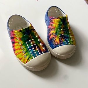 Rainbow tie dye toddler Native shoes size 4
